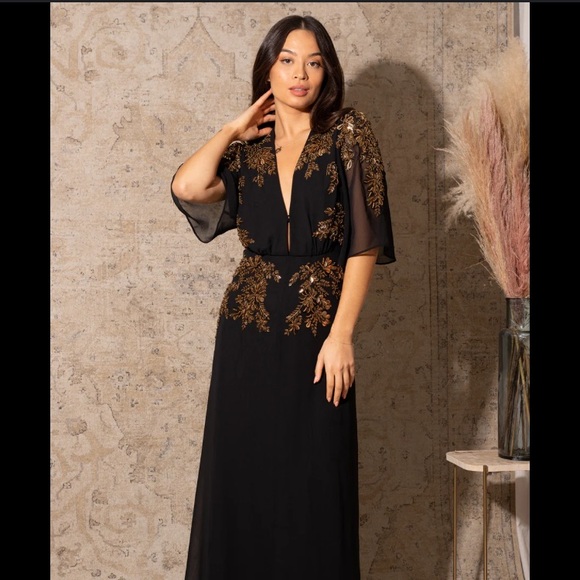 This is a Beautiful Dress from England. Hope & Ivy. Bought for wedding. NEW - Picture 2 of 4